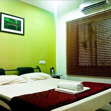Deccan Comforts Hyderabad Exterior foto