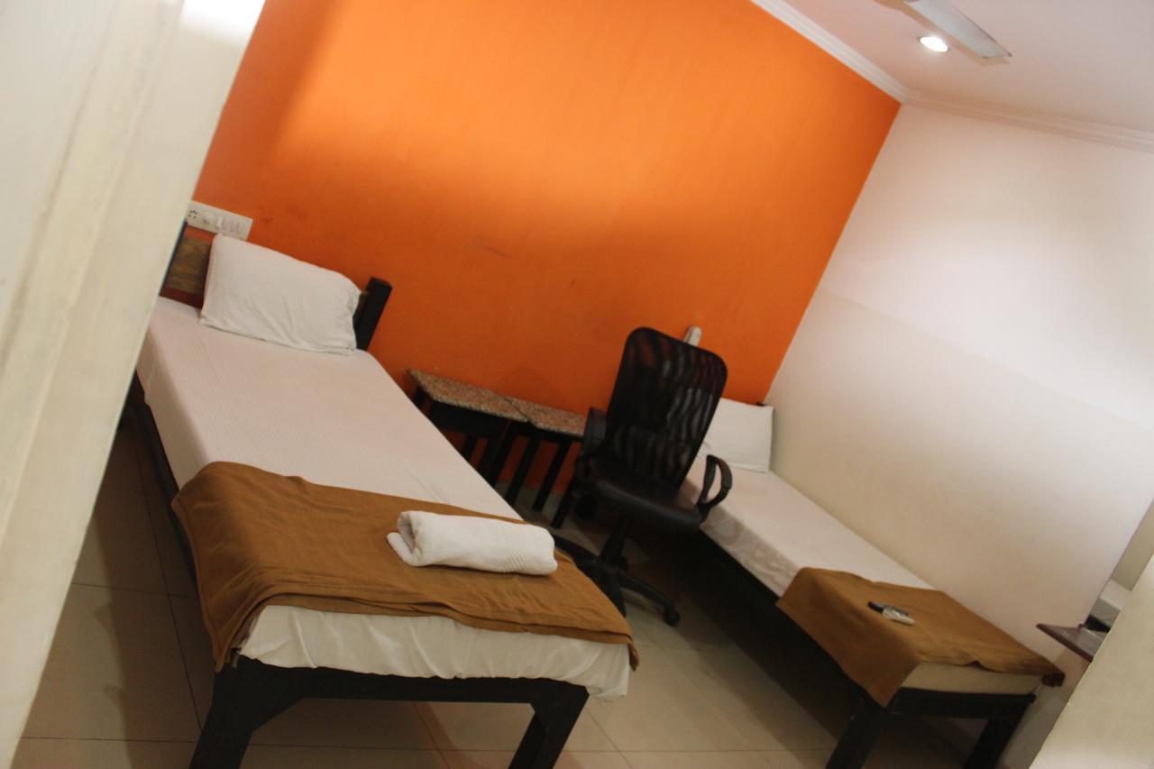Deccan Comforts Hyderabad Exterior foto
